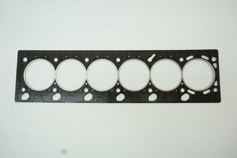 CYLINDER HEAD GASKET