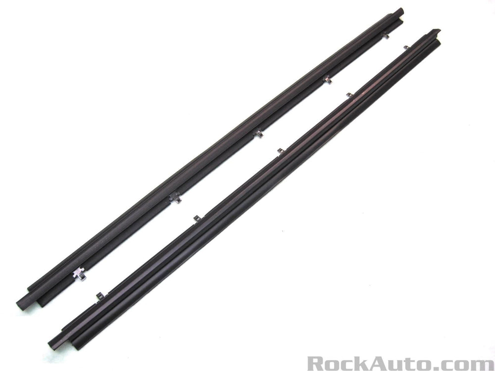 LH AND RH OUTER BELT WEATHERSTRIP KIT; BLAZER 8294; BRAVADA 8294; ENVOY 8294