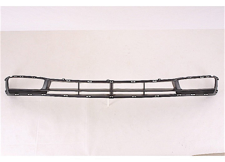 FRONT BUMPER GRILLE MAT BLK W/ FOG LAMPS ACCENT SDN 0611; HBACK 0711