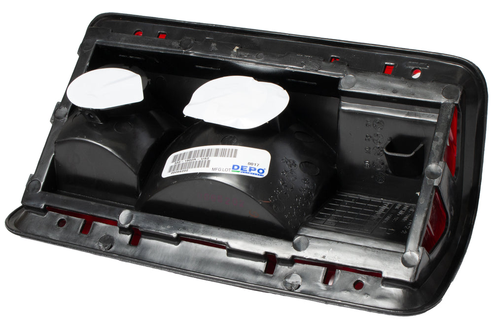 TAIL LAMP ASSEMBLY; RH; 88-93 SWEPT