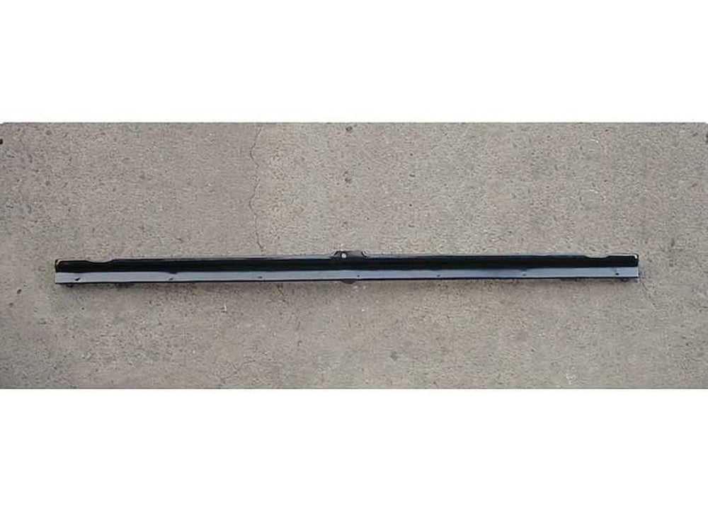 FRONT BUMPER TO GRILLE FILLER PANEL CHEVY/ P/U/BLAZER/JIMMY/SUBURBAN 8182