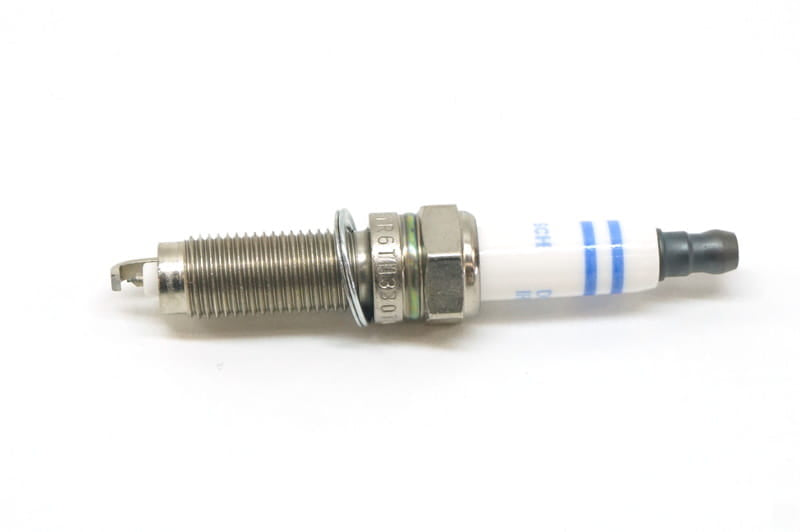 NGK Laser Iridium/Platinum Spark Plug Box of 4 (ILNFR7C11)