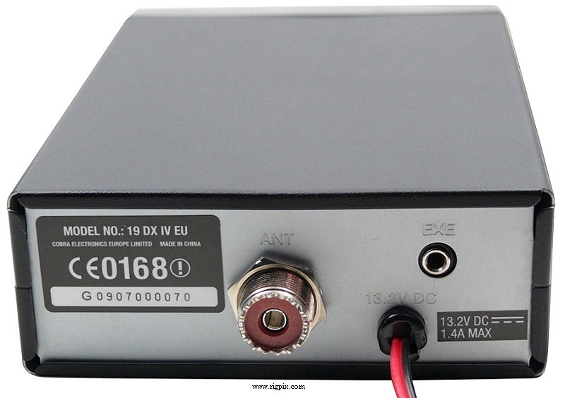 COBRA 40CH RECREATIONAL CB W/ LCODSP