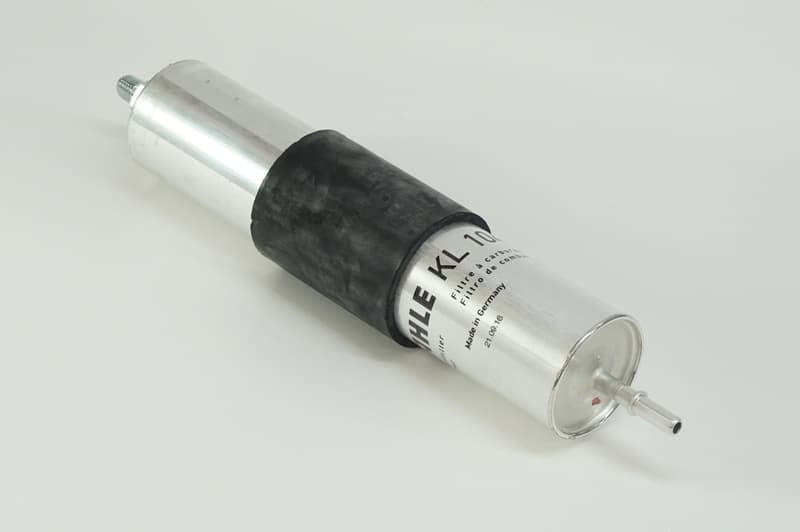 BMW M5 5.0L 20002003 Z8 5.0L 20012003 MAHLE FUEL FILTER