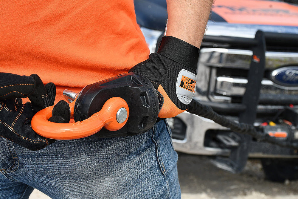 SHACKLE MOUNT