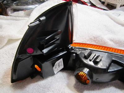 LH PARKLAMP ASSY; INCLUDES SIGNAL AND MARKER LAMPS; FROM 8/19/97; DAKOTA 9804