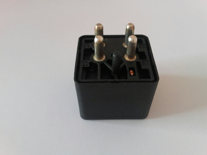 HIGH-CURRENT RELAY