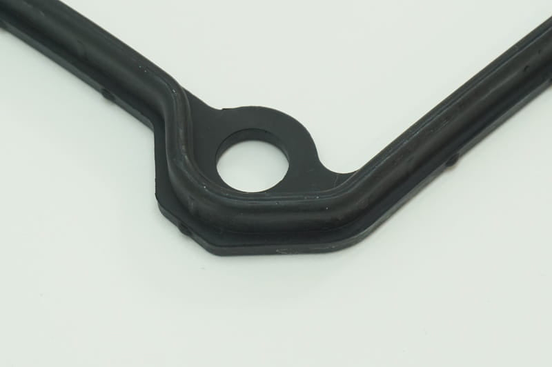 Engine Valve Cover Gasket Set - 15-31822-01