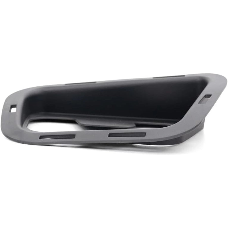 LH TOW HOOK COVER; W/O OFF ROAD PKG AVALANCHE/SUBURBAN 2500 0713; TAHOE/SUBURBAN 1500 0714