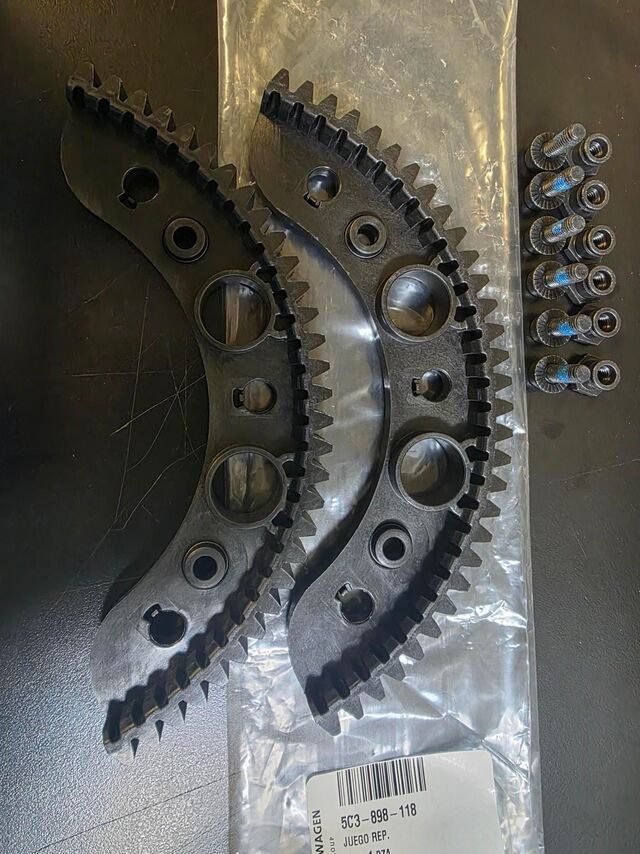 Polyform auto part
