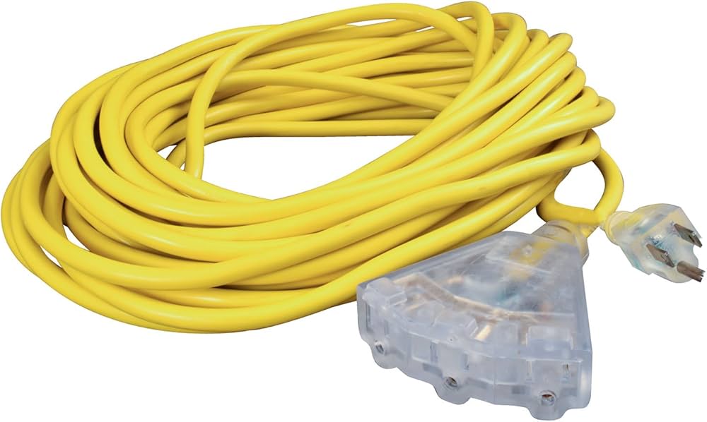 15A 14/3 TRIPLE OUTLET EXTENSION CORD 50FT CARDED