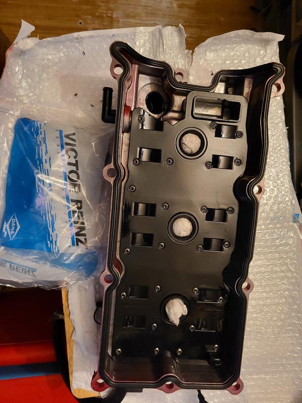 VALVE COVER GASKET