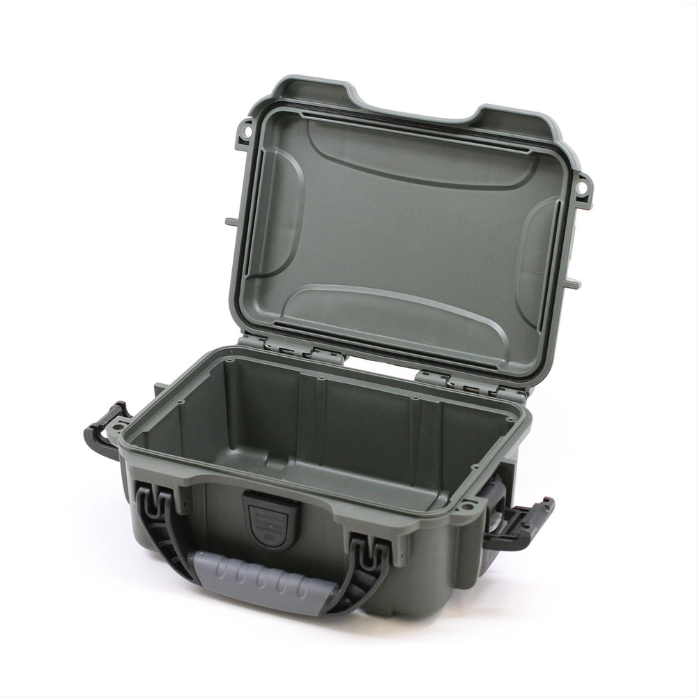 Nanuk auto part