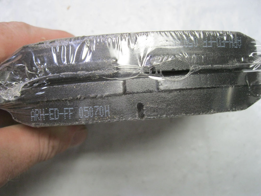R auto part