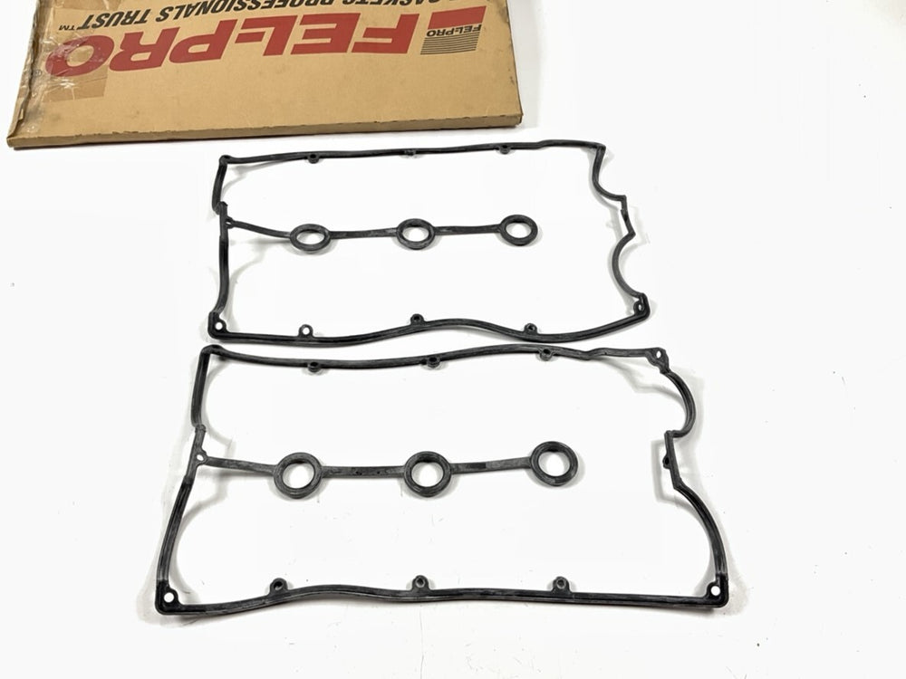 VALVE COVER SET