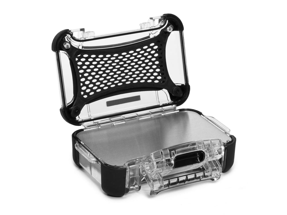 Nanuk auto part