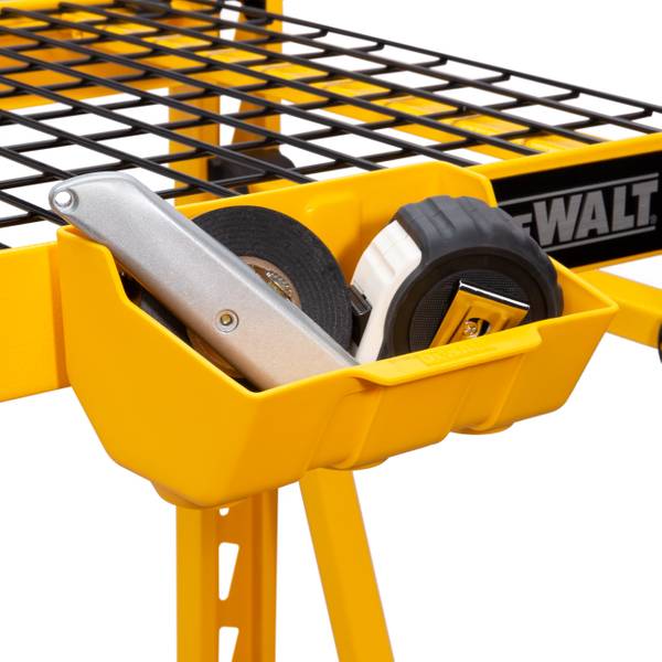 DEWALTWRKMAGNETIC PARTS BUCKET 10 LBS CAPACITY