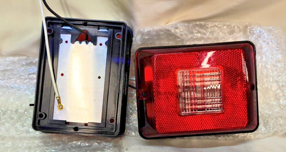 Hidden Hitch tail light