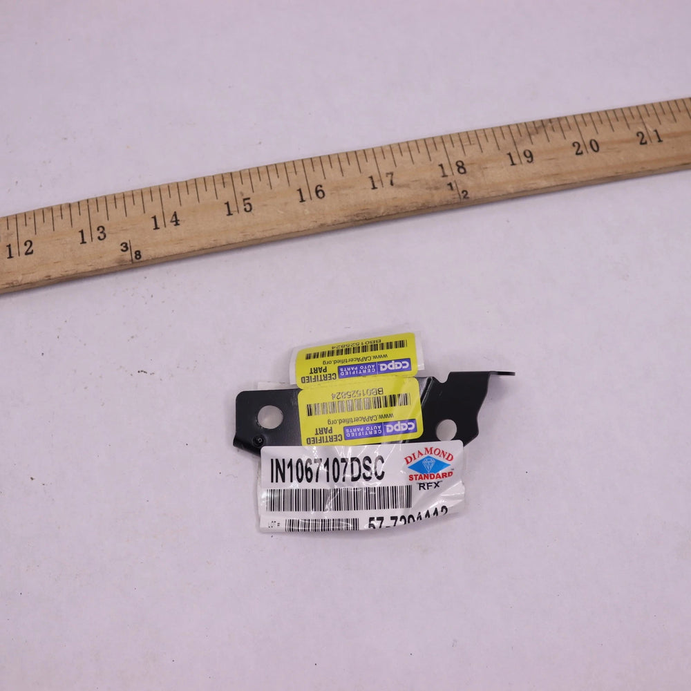 CAPA 0813 INFINITY G37 COUPE; 0913 G37 CONVERTIBLE; 1415 Q60 COUPE/CONVERTIBLE FRT BRACKET RH