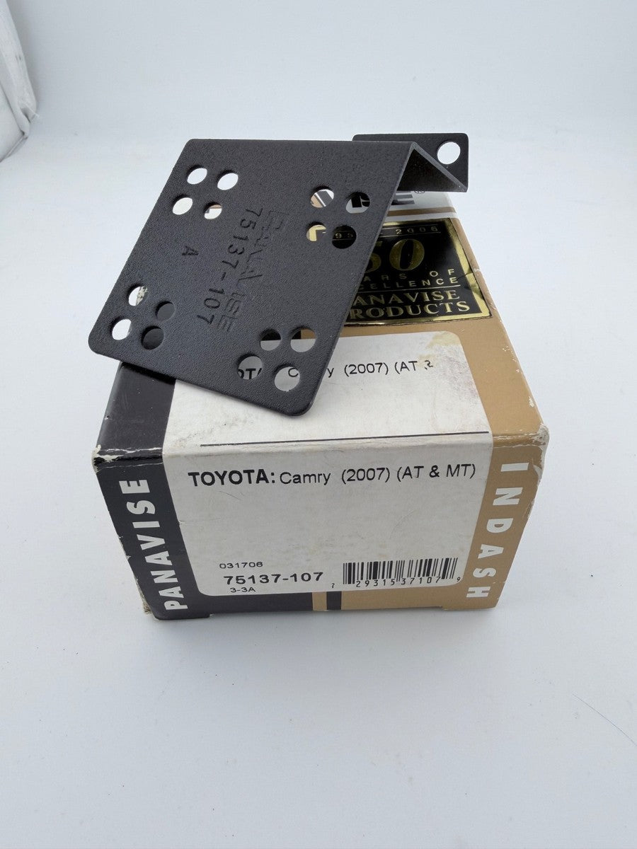 INDASH MOUNT FOR 2007-2011 TOYOTA CAMRY VEHICLES