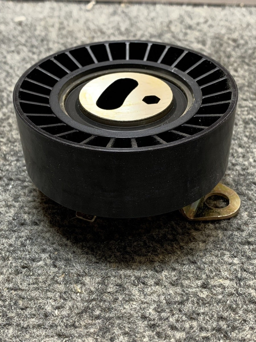 BELT TENSIONER