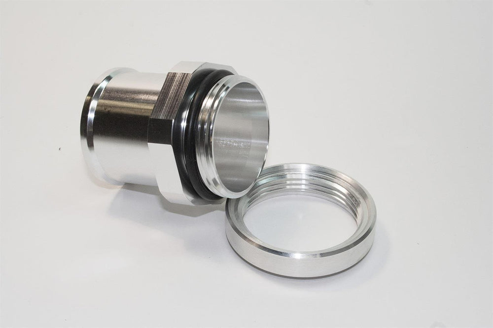 RADIATOR FITTING STR. 20 AN ORING MALE TO 1.50 IN. HOSE ALUM SLV ANODIZED INCL