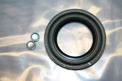 6L80E/90E 2WD GM OUTPUT SHAFT SEAL and Plug Kit