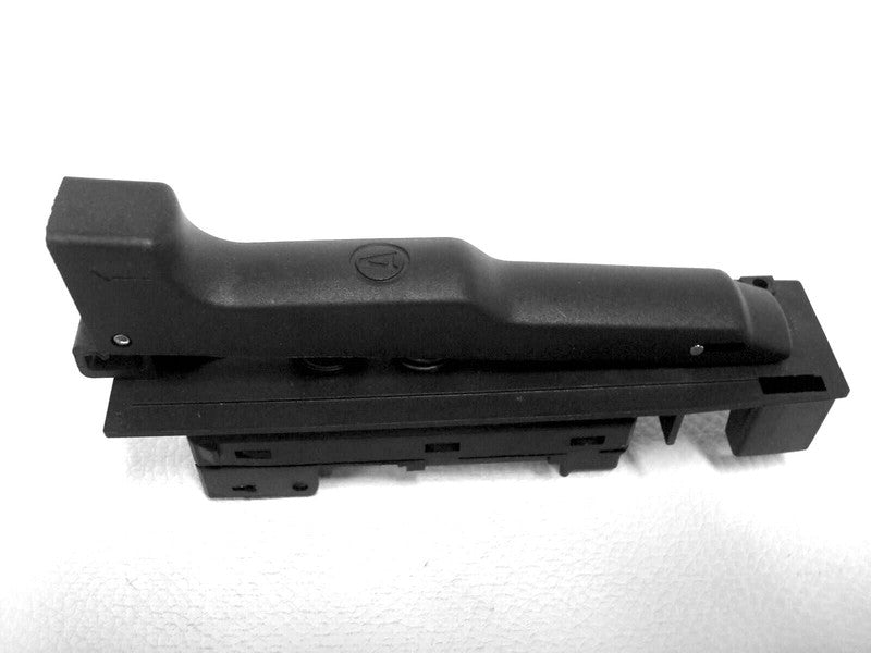 FITTING M8X1.0 MALE W/SCHRADER