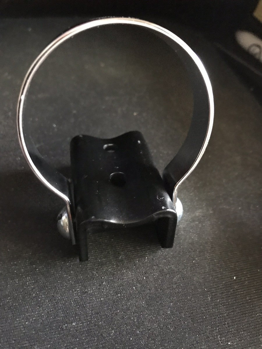 TACHOMETER SHOCK RING MOUNTING BRACKET