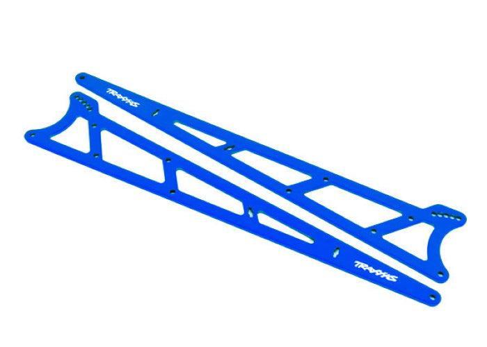 TRAXXAS blue auto part