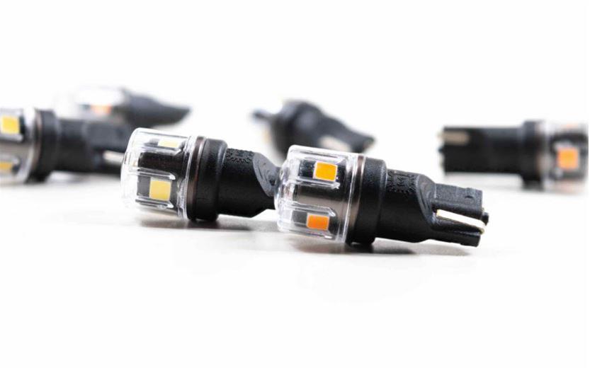 T10/194: XB LED 3.0 (AMBER)