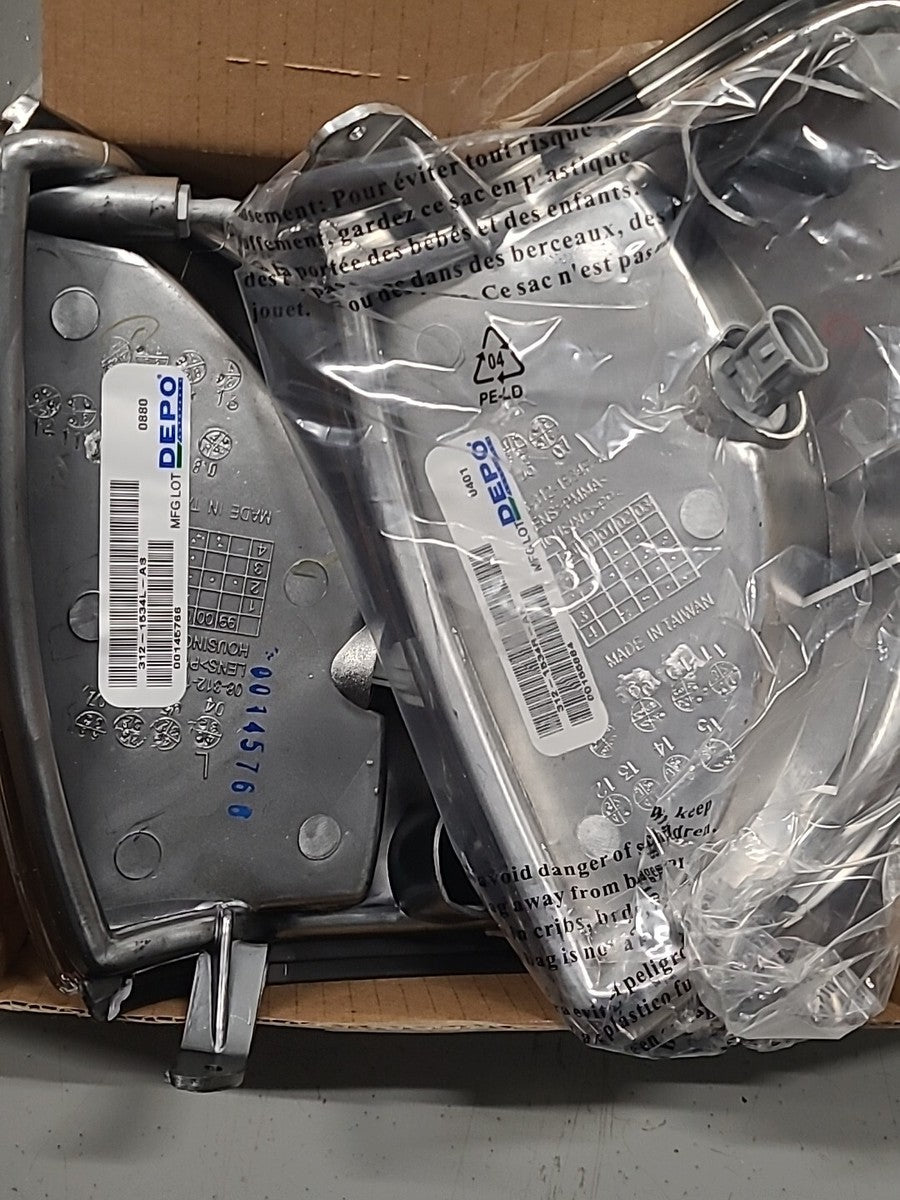 Maxzone Vehicle Lighting Corp auto part