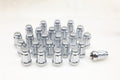 Pro Comp 12X1.25 Spline 6Lug Kit