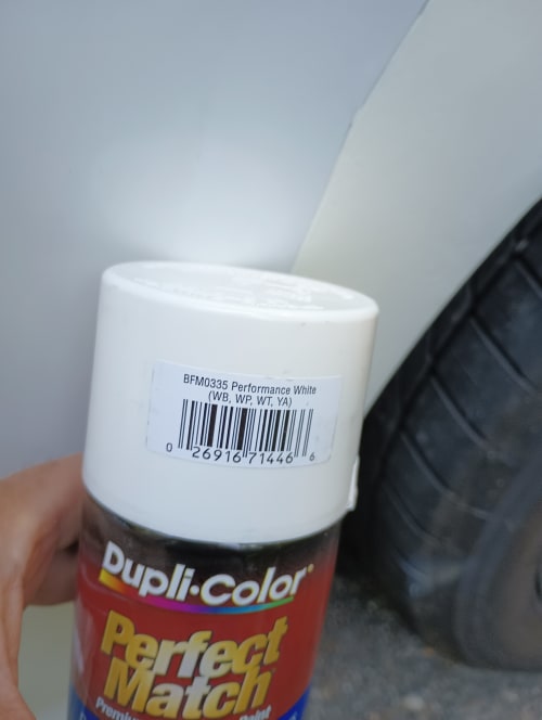CHRYSLER EXACTMATCH AUTOMOTIVE PAINT; BRIGHT SILVER METALLIC; 8 OZ. AEROSOL