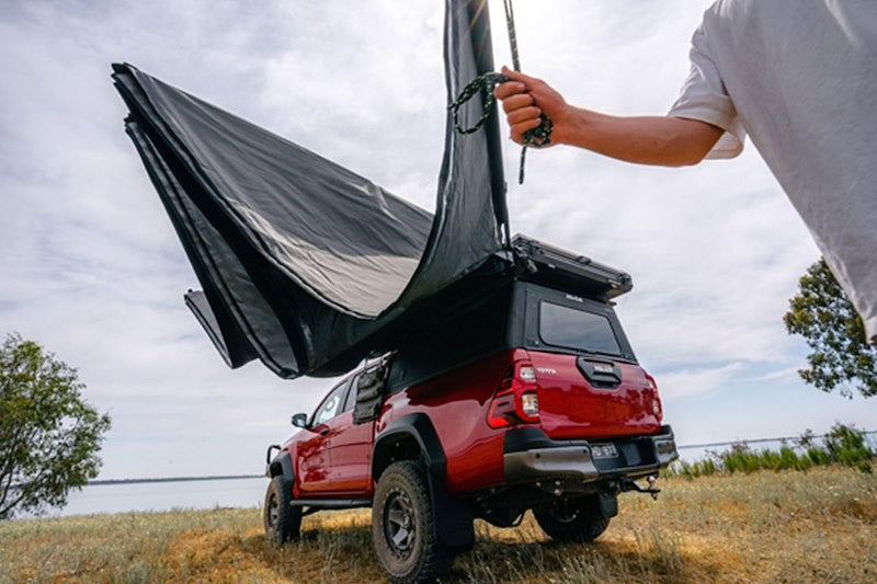 IRONMAN 4X4 awning