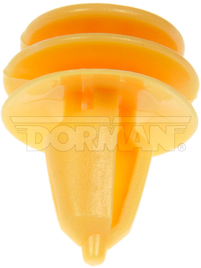DOOR PANEL RETAINER