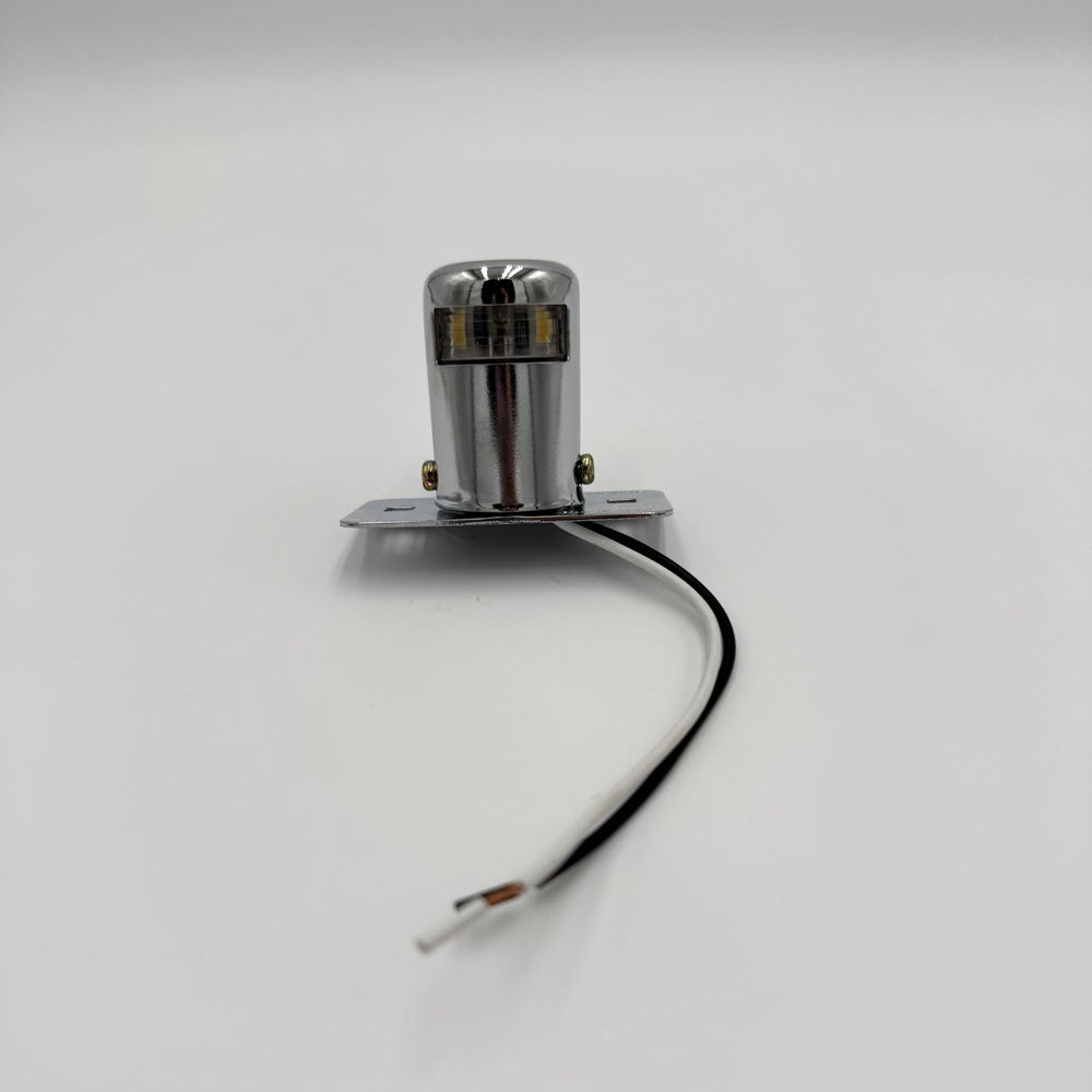 LIGHT,2-3/4IN,LICENSE PLATE,12V.4-L