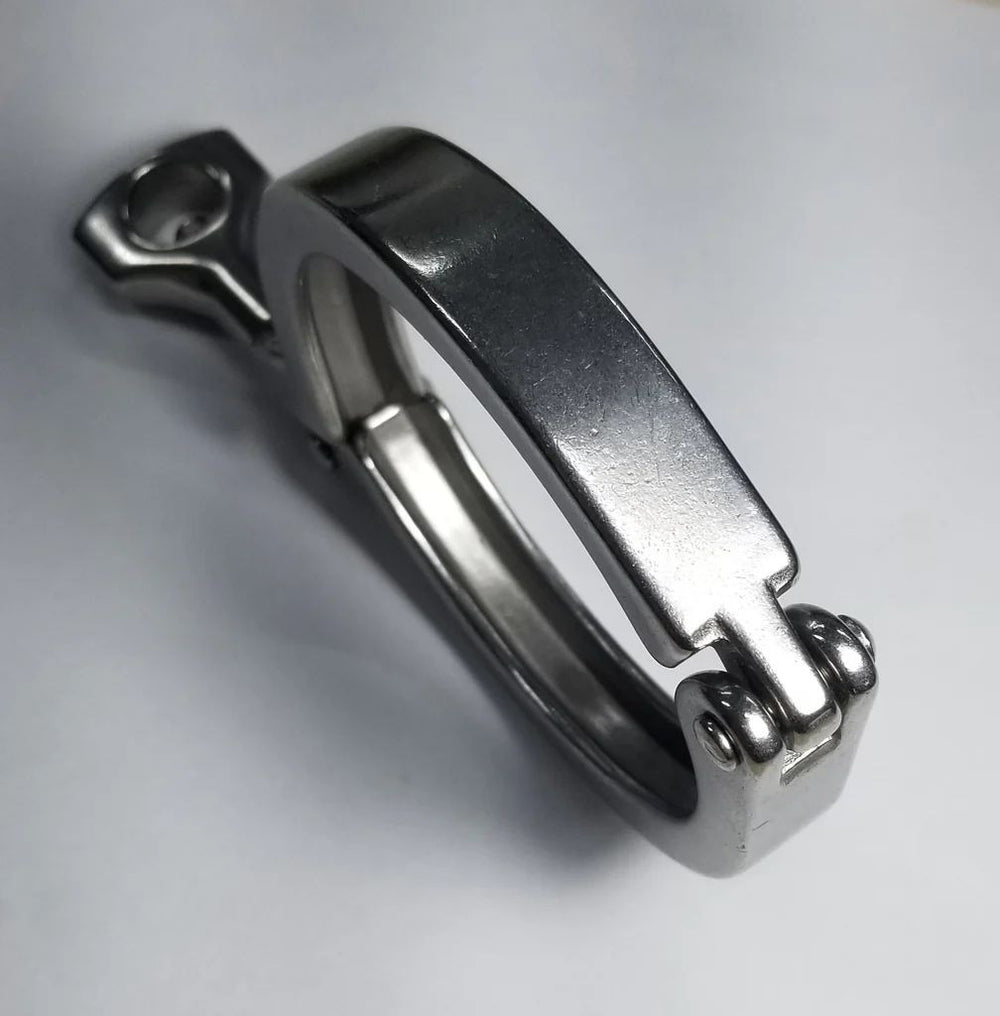 Ticon Industries 4in Stainless Steel Tri-Clover Clamp Heavy Duty Single Pin w/Silicone Gasket