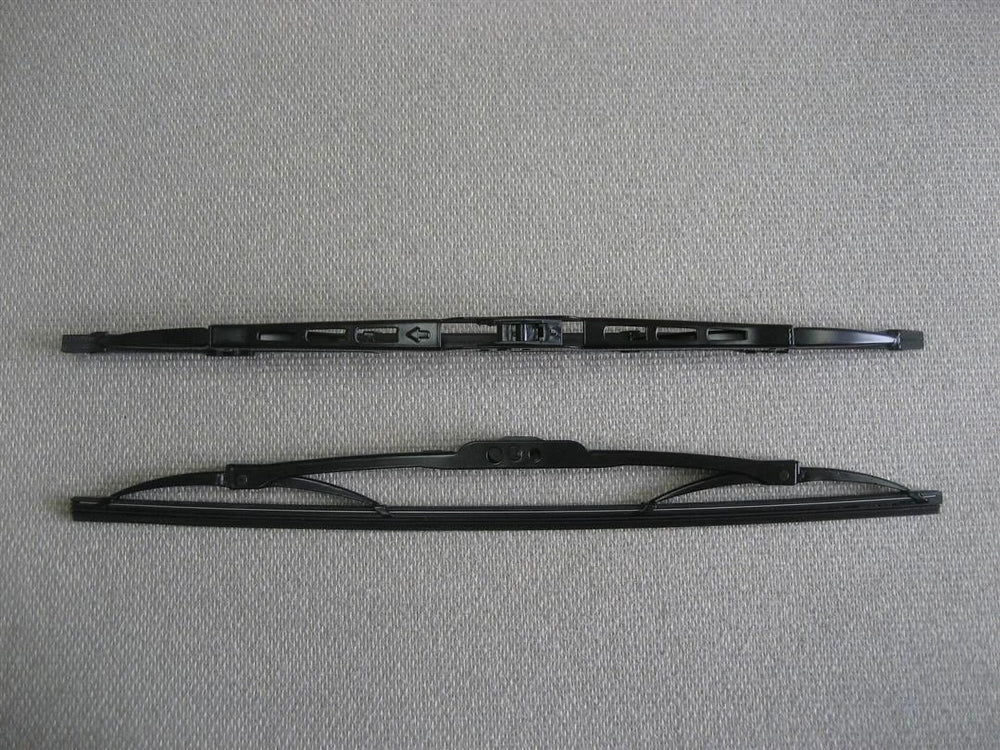 18IN UNIV CONTOUR BLADE ASSY