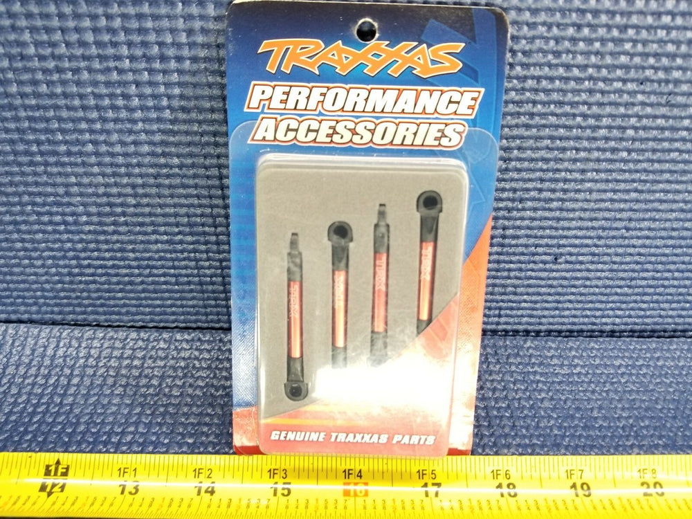 TRAXXAS auto part