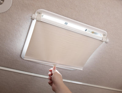 LIGHTS OUT VENT SHADE RETRACTABLE CREAM