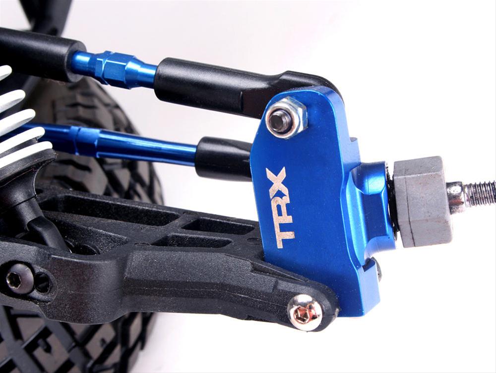 TRAXXAS blue auto part