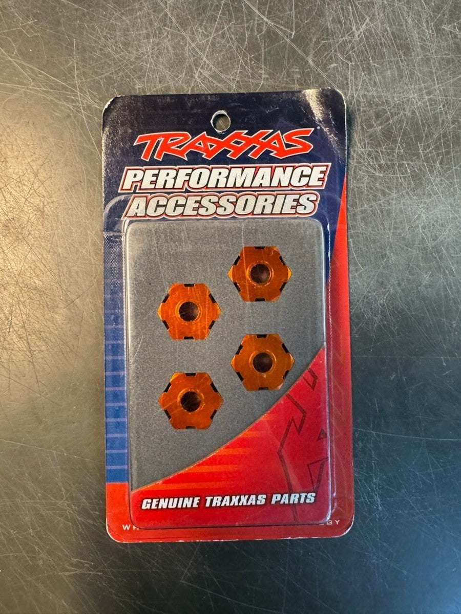 TRAXXAS auto part
