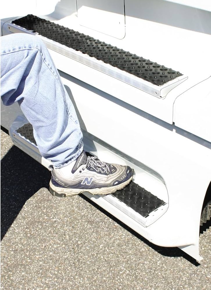 Hampton Products side steps