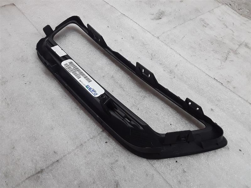 Maxzone Vehicle Lighting Corp roof rack