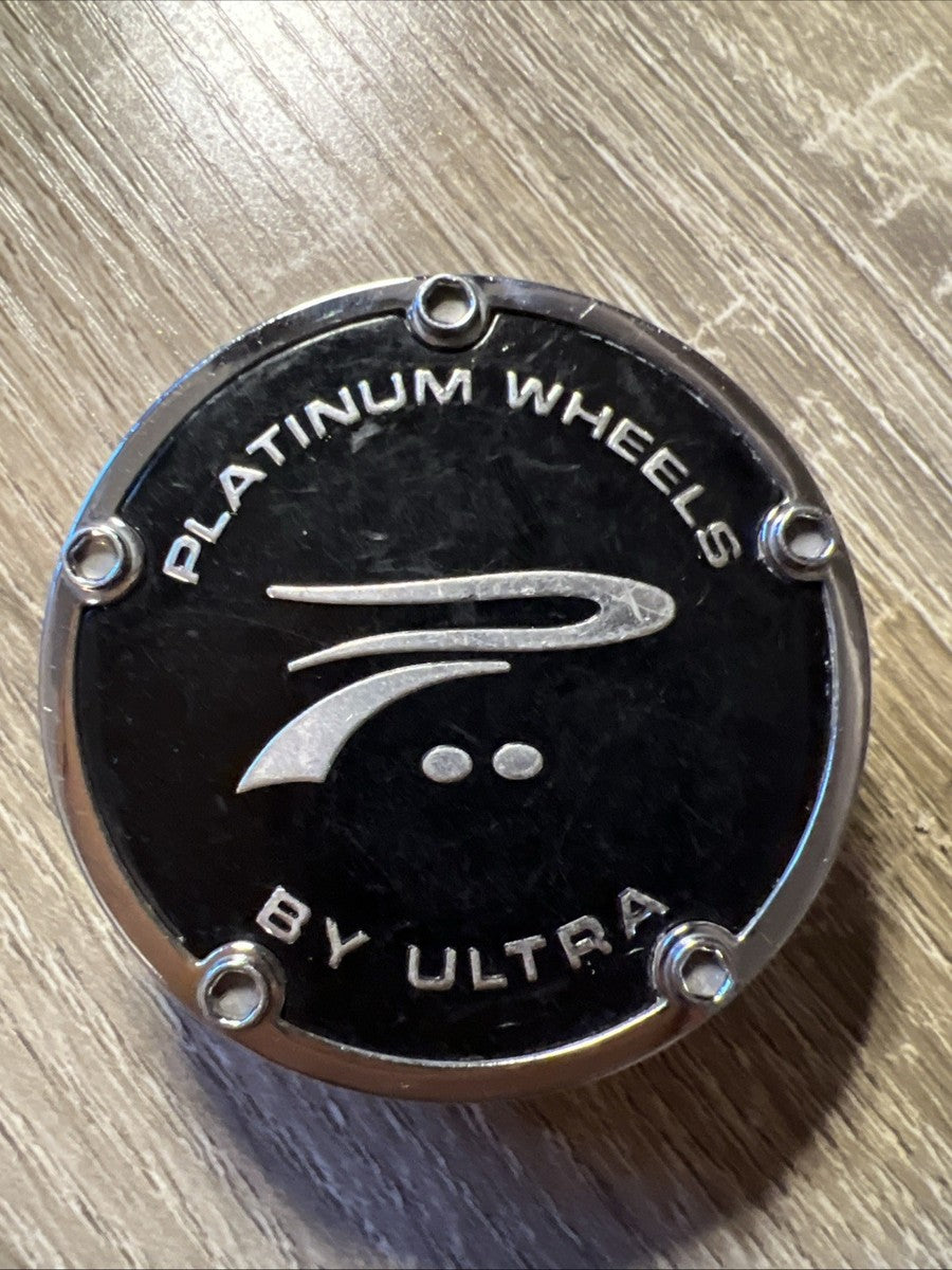 BLACK POP ON PLATINUM CAP