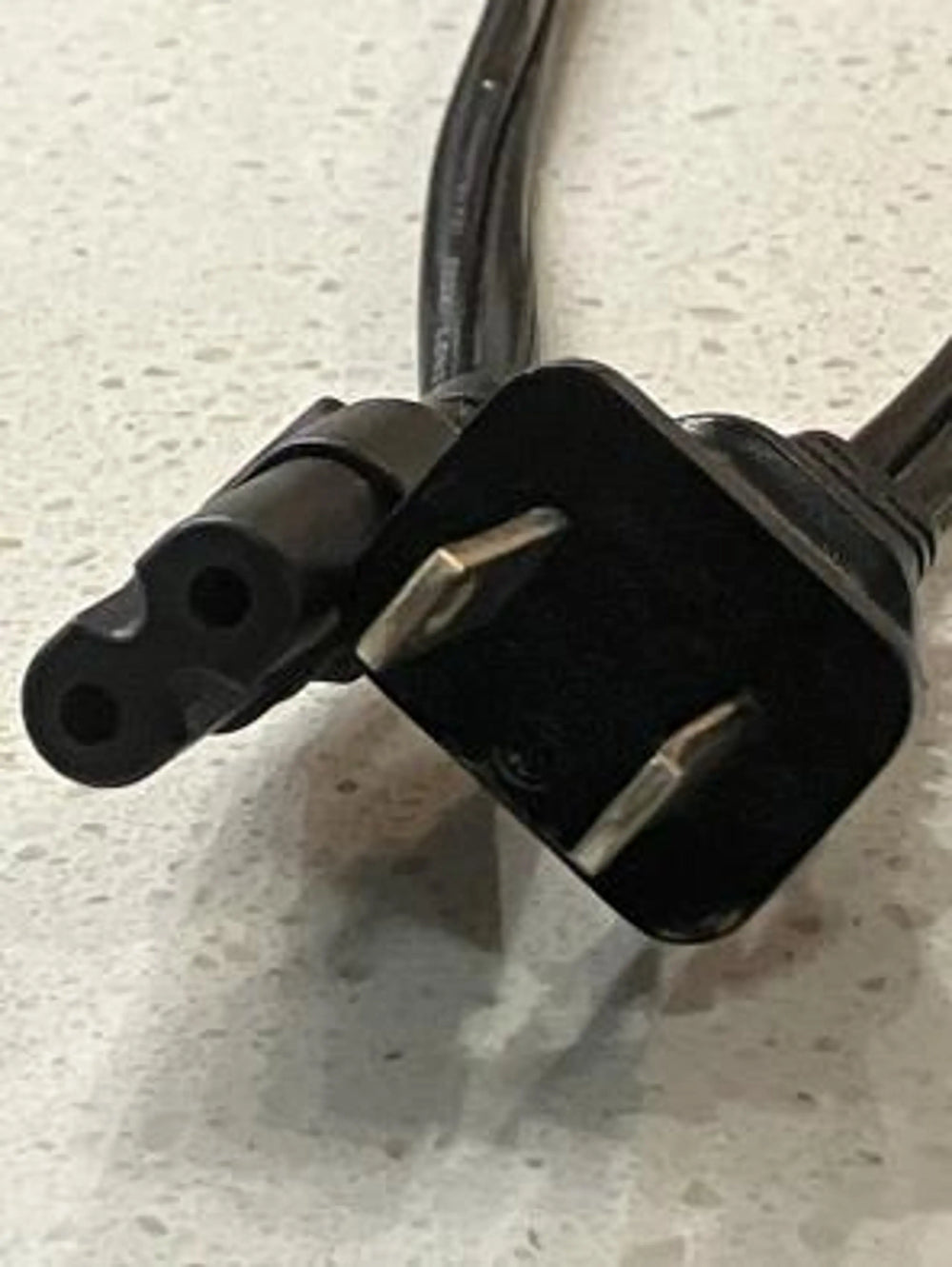 AUXILIARY POWER SOCKET 2PK