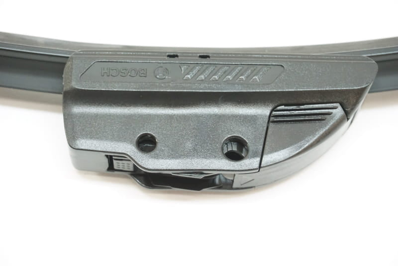 WINDSHIELD WIPER BLADE