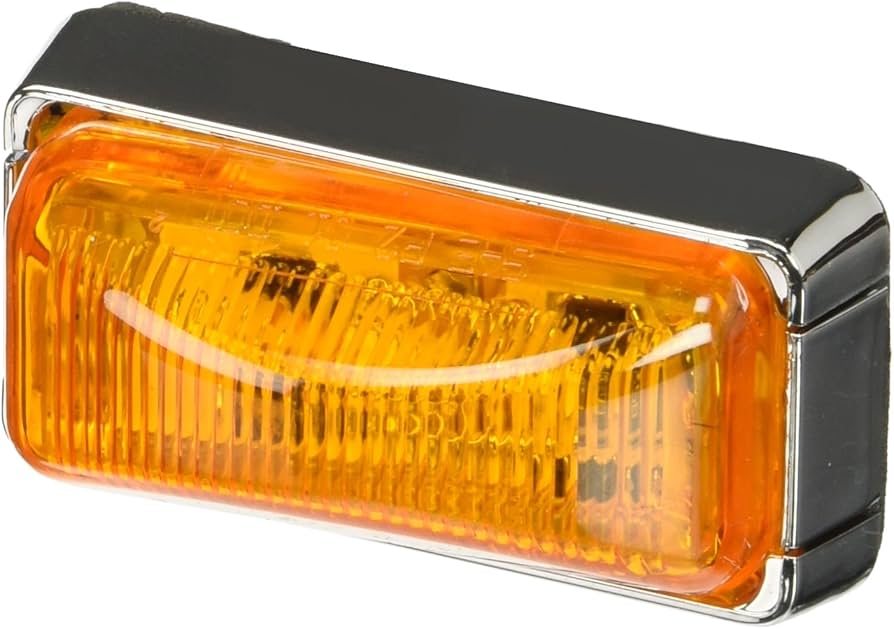 CLEARANCE LIGHT