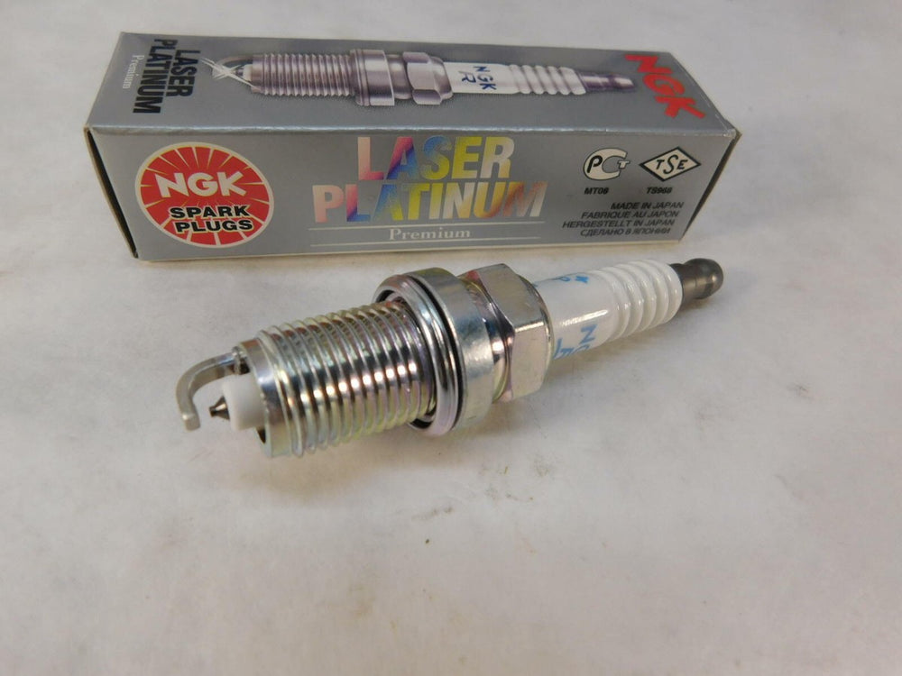 BKR5EP-11 PLUG 4/BOX